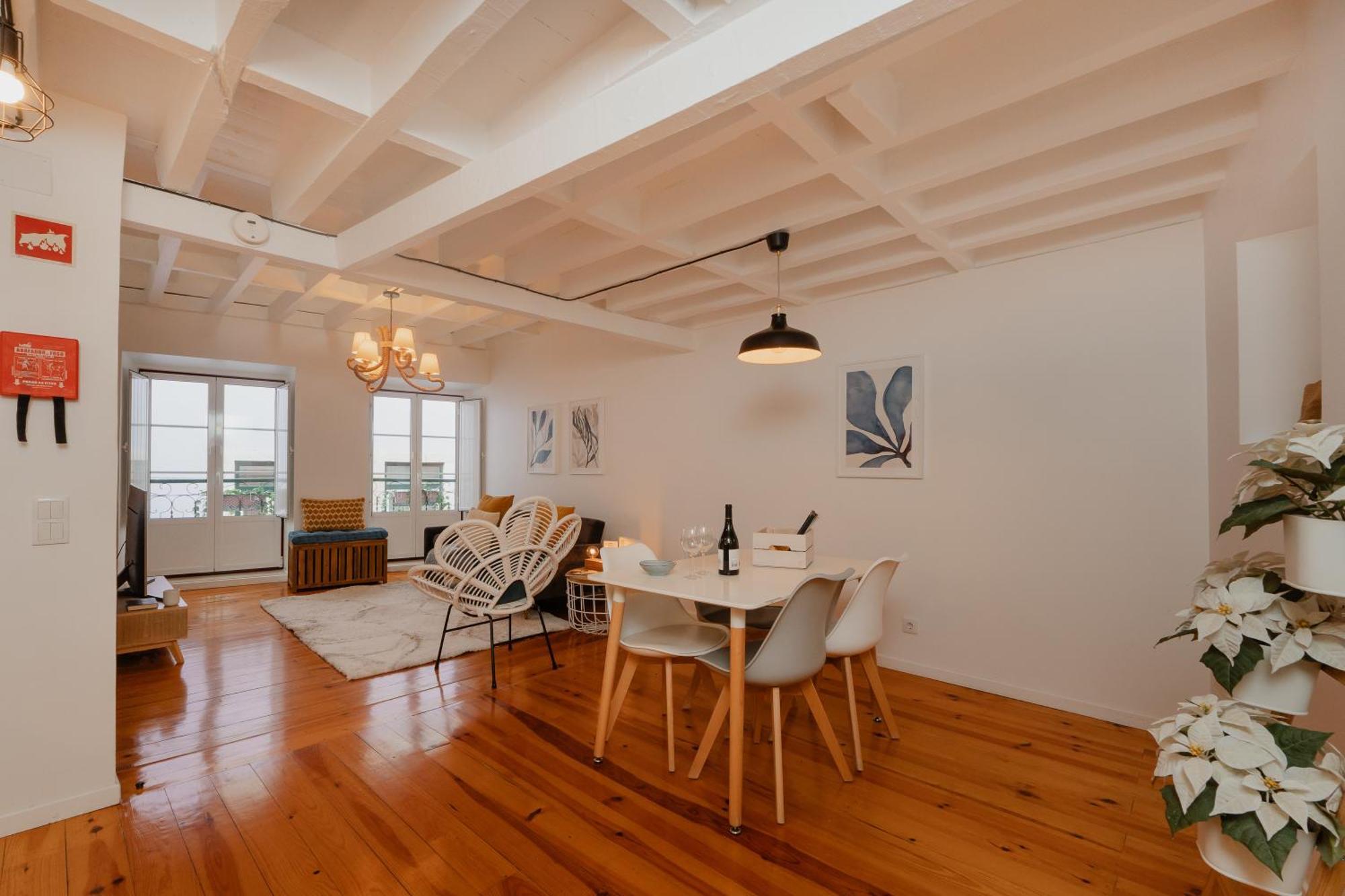 리스본 Stylish Getaway In A Mezzanine Flat By The Castle 아파트 외부 사진