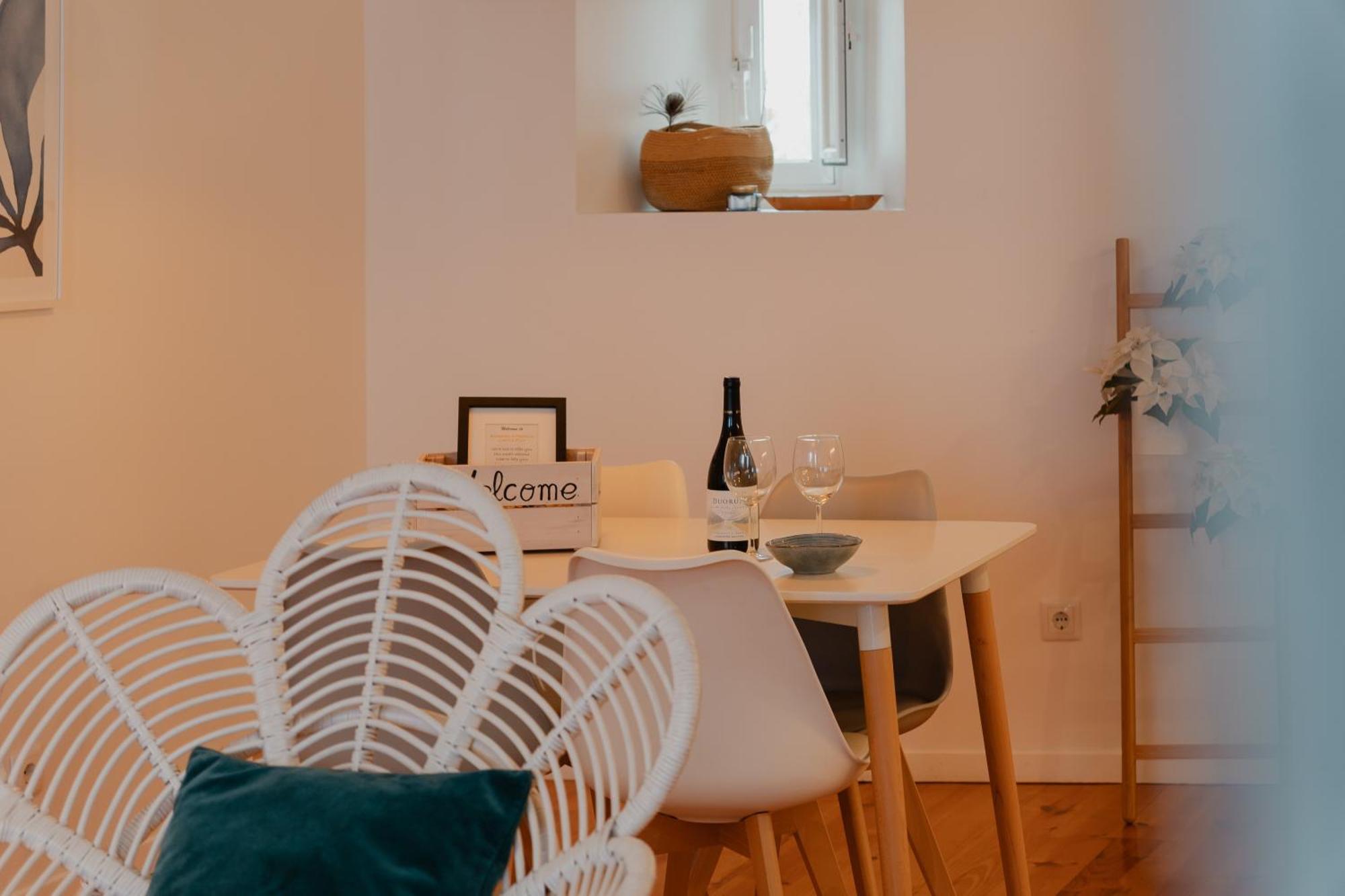 리스본 Stylish Getaway In A Mezzanine Flat By The Castle 아파트 외부 사진