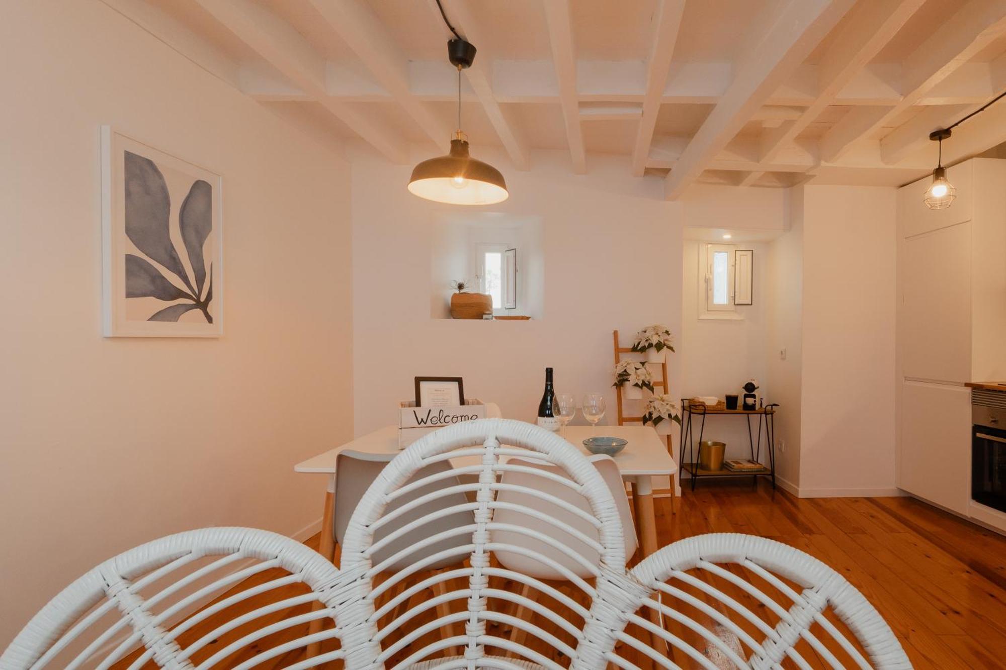 리스본 Stylish Getaway In A Mezzanine Flat By The Castle 아파트 외부 사진