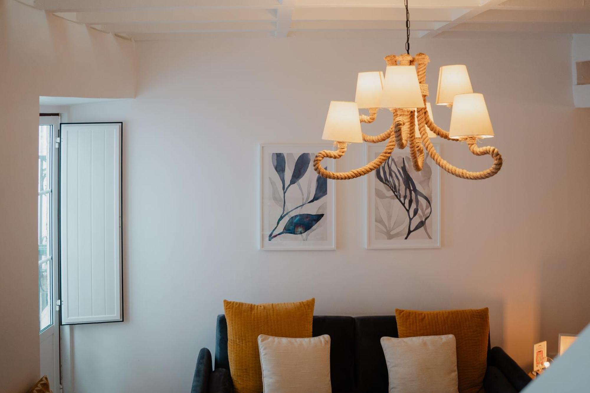 리스본 Stylish Getaway In A Mezzanine Flat By The Castle 아파트 외부 사진
