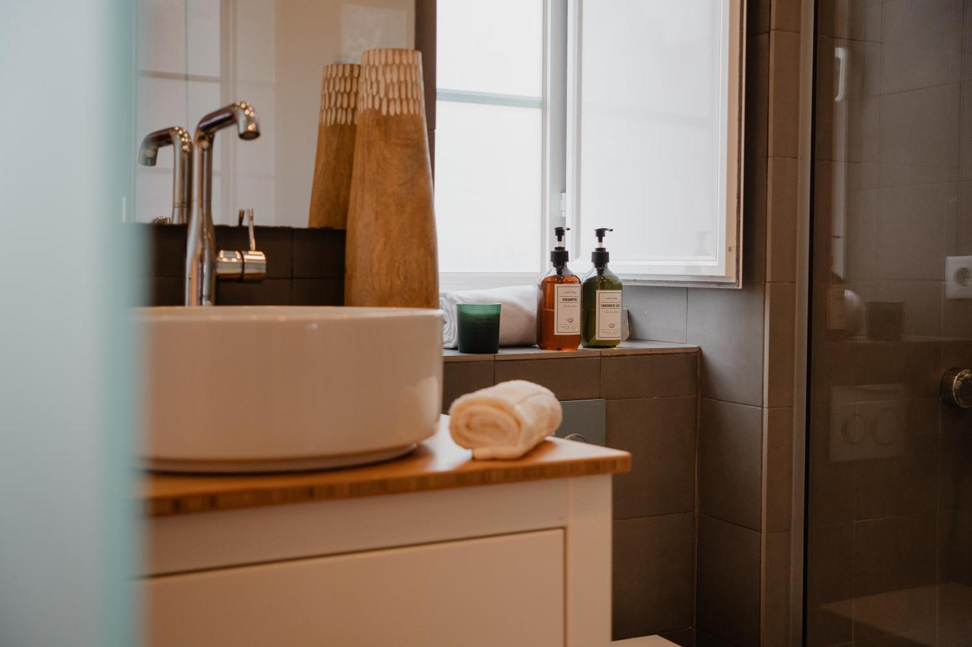 리스본 Stylish Getaway In A Mezzanine Flat By The Castle 아파트 외부 사진