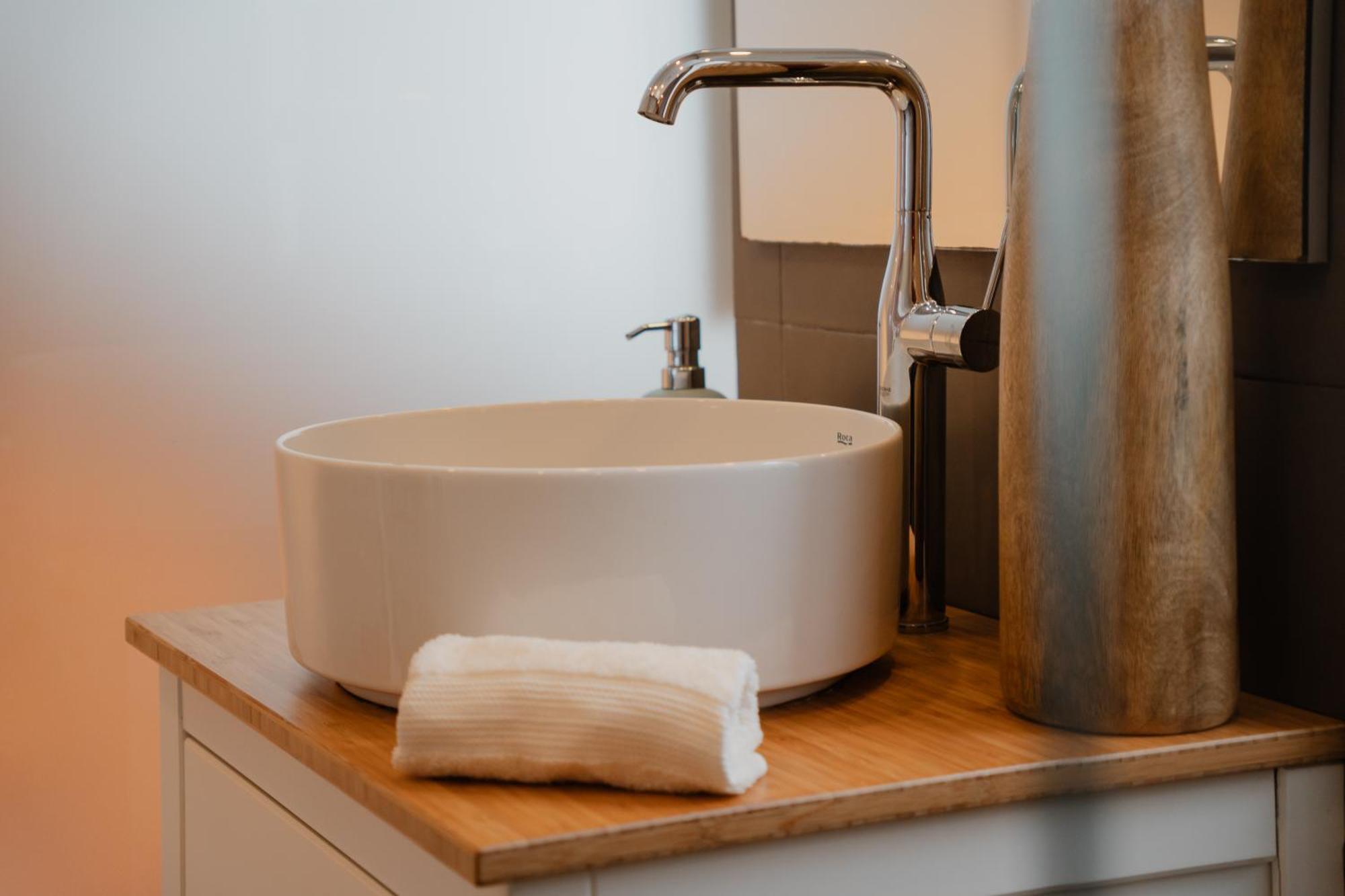 리스본 Stylish Getaway In A Mezzanine Flat By The Castle 아파트 외부 사진