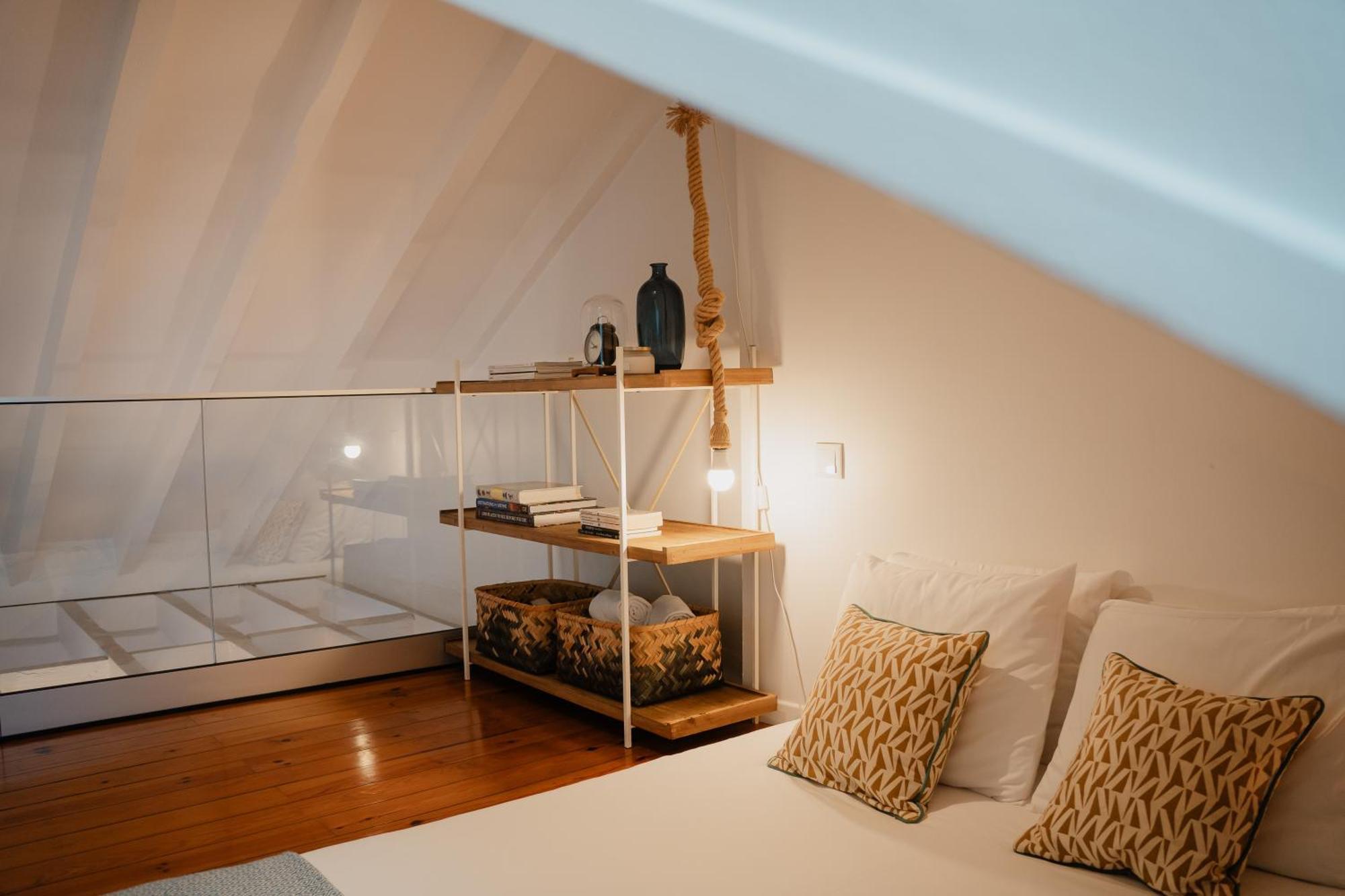 리스본 Stylish Getaway In A Mezzanine Flat By The Castle 아파트 외부 사진
